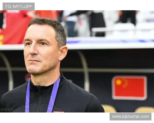 扬科维奇国足首秀解析 老将重用与两大难题亟待突破 扬科维奇国足首秀解析 老将重用与两大难题亟待突破